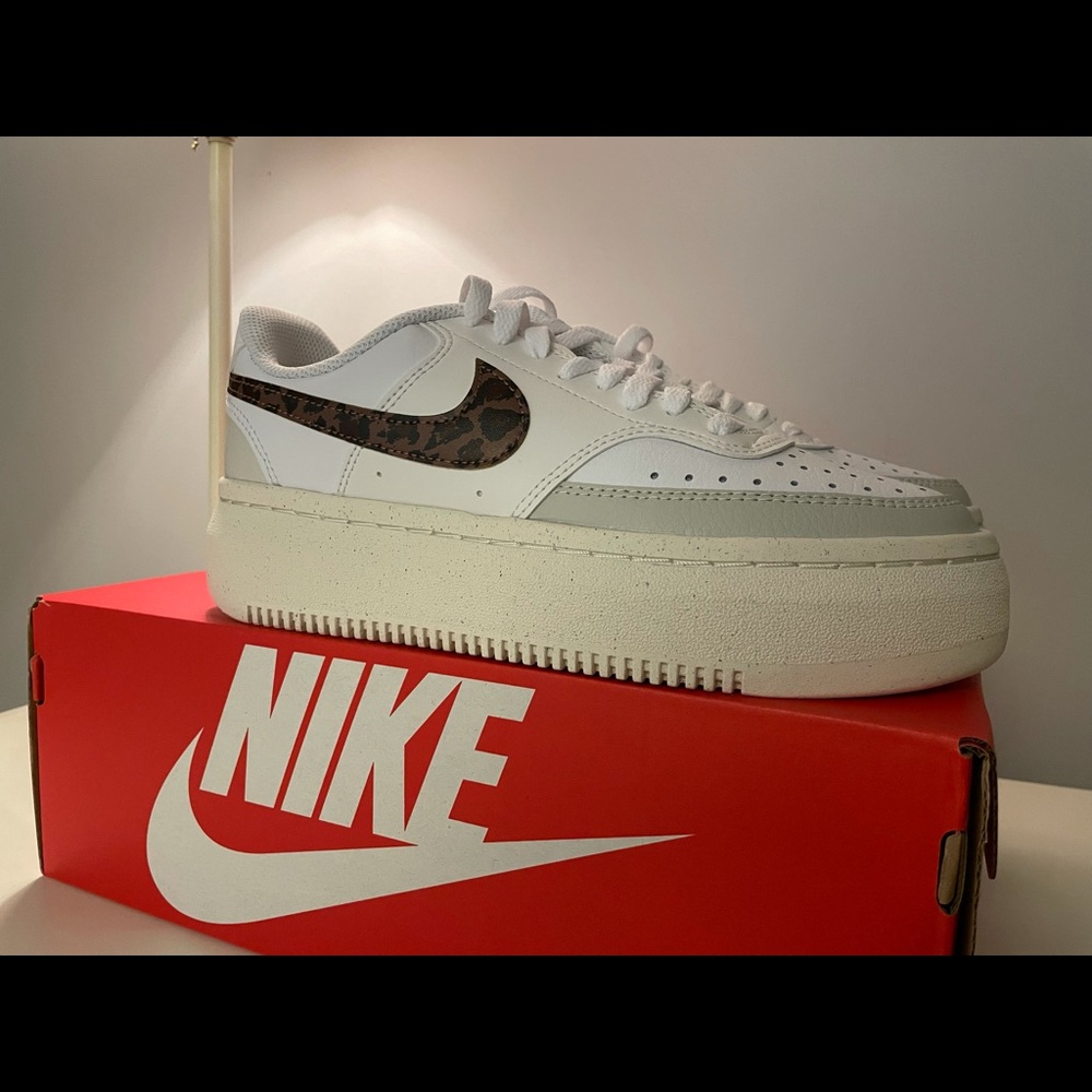 Nike Women's Court Vision Alta Shoes size 8